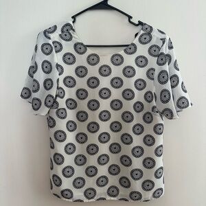 H&M Black and White Circle Pattern Blouse